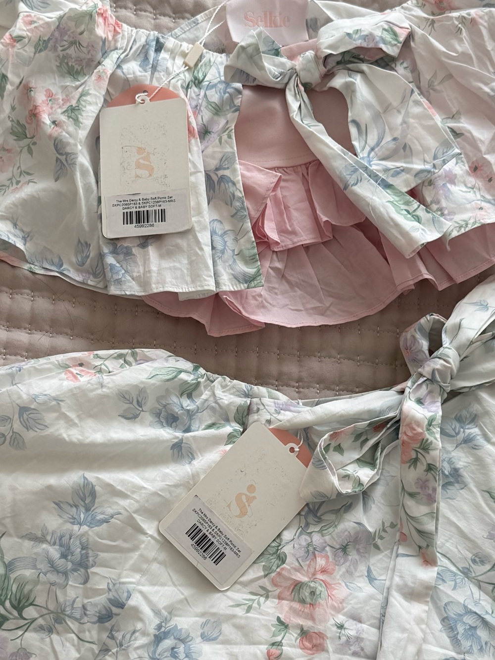 NWT Selkie Picnic 4 Piece Set - Mrs Darcy - Picture 2 of 5